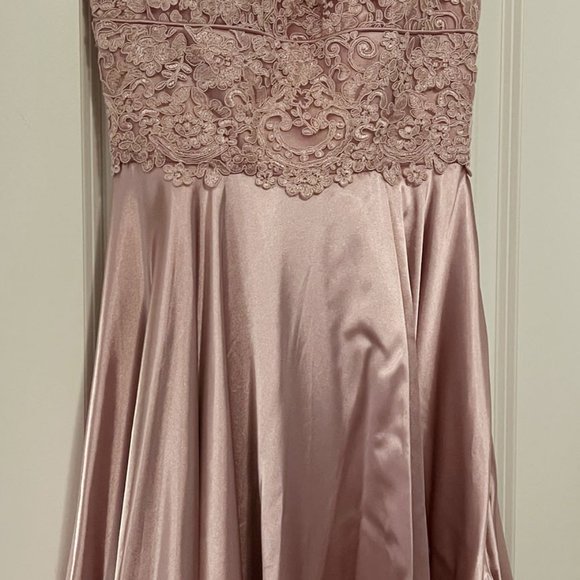 SHERRI HILL  Graduation Dress for Sale - Picture 5 of 8